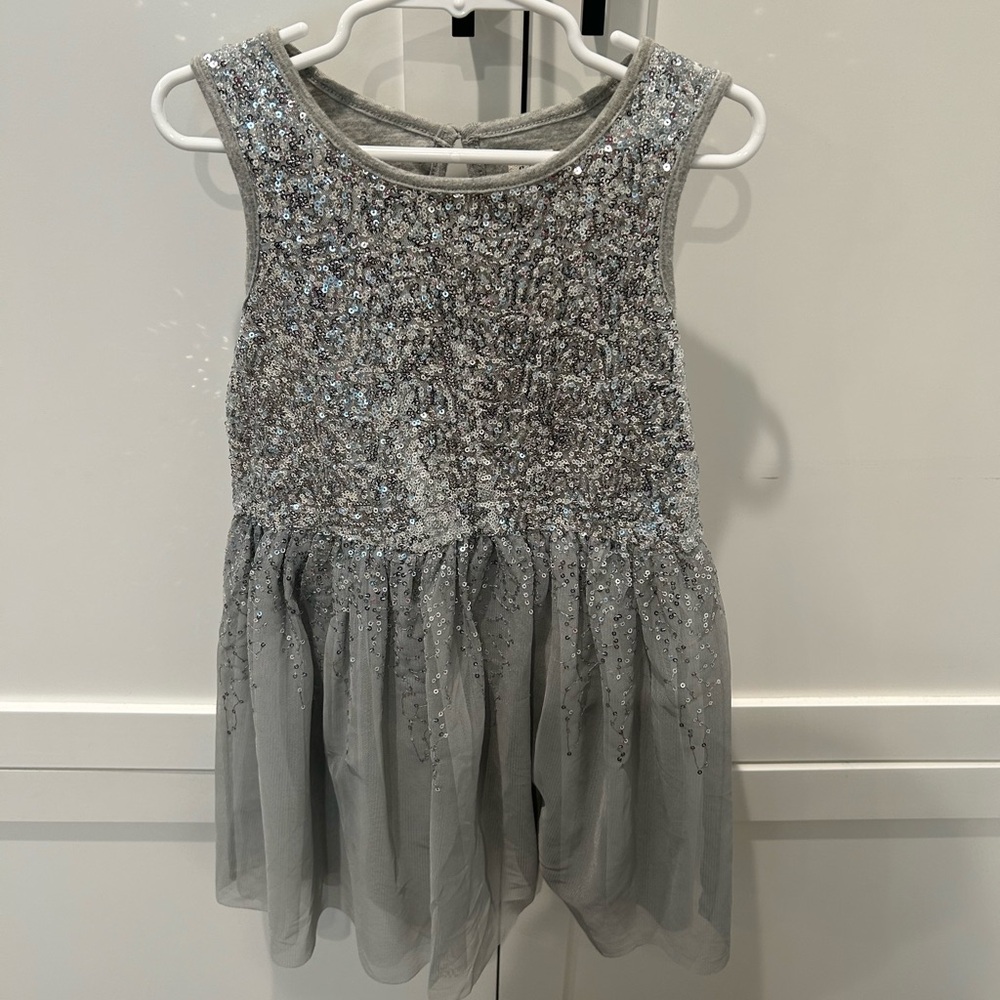 EUC Gap Kids Silver Sequin Dress Size Small